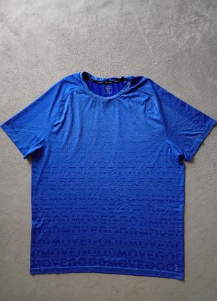 Брендовая футболка good move.