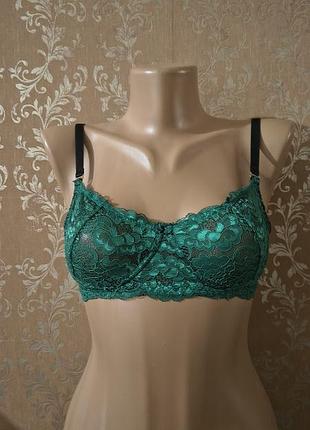 Бюстгальтер