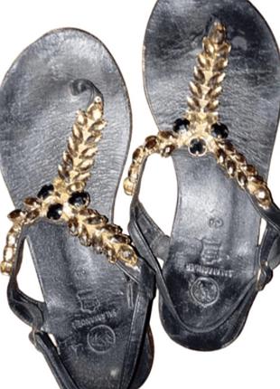 Sandals женские летние натуральная кожа отделки камешками