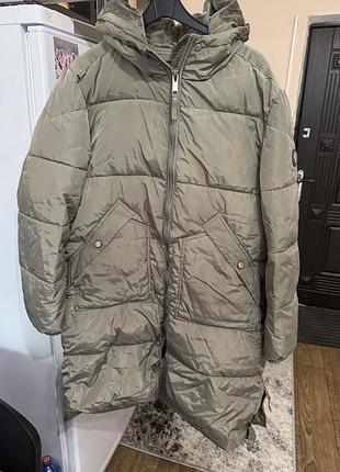 Зимова куртка жіноча