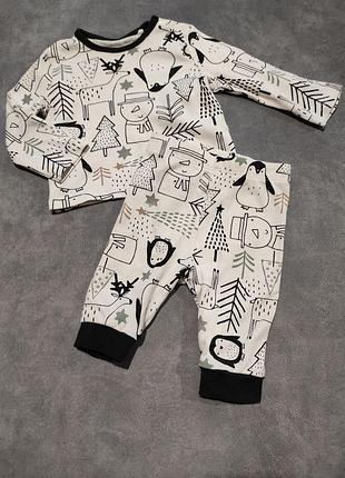 Костюм с новогодним принтом для малыша