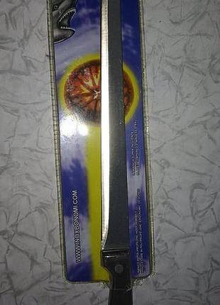 Металлический нож