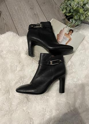 Ботильйони квадратний носик