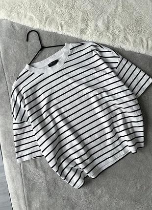 Цупка футболка в смужку