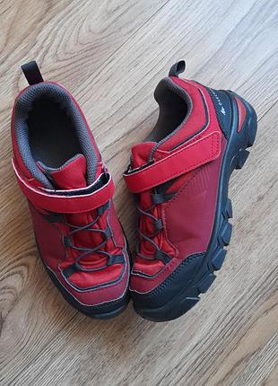 Кроссовки quechua 30-31р., 21см. идеальное состояние.