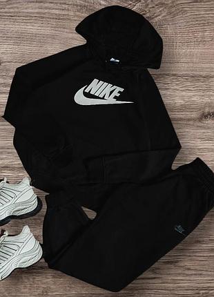 Спортивний костюм nike