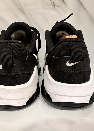 Nike zoom bella 6 кросівки 5