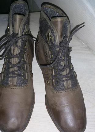 Salamander -комфортные кожаные теплые ботинки р 38 1/2(стелька 25,5 см)