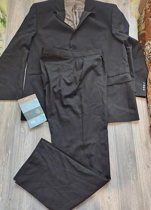 Костюм мужской классический