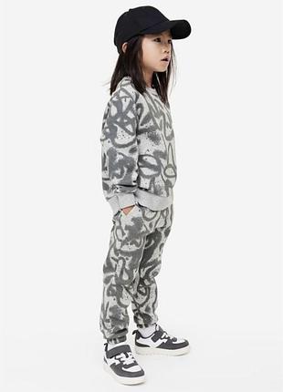 Костюмчик на флісі h&m