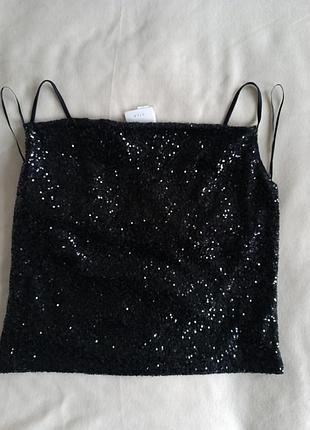 Маечка праздничная черного цвета в пайетках