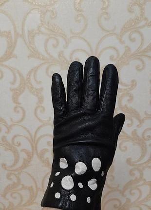 Кожаные перчатки 2