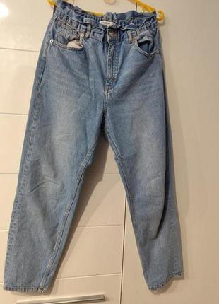 Джинси, штани мом pull & bear . стан ідеальний. тканина хорошої якості котон.