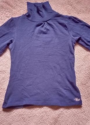 Водолазканная девочку