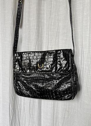 Сумка лакована для ноутбука