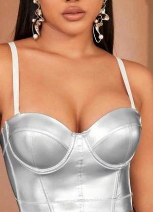 Топ жіночий  розмір l ,бренду tally weljl ,новий .