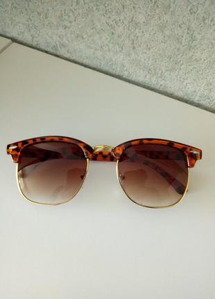 #розвантажуюсь солнцезащитные очки в леопардовой оправе1 фото