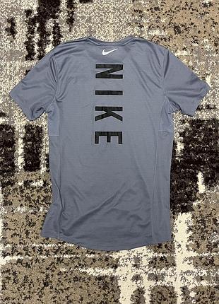 Футболка nike milers running short sleeve tee