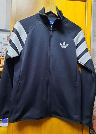 Кофта бренда  adidas
