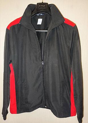 Куртка нова