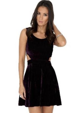 Бархатное платье на новый год