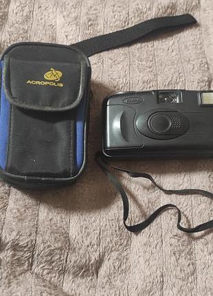 Реалитет пленочный фотоаппарат с чехлом