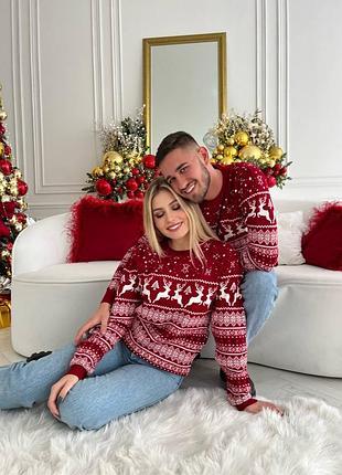 Новорічний жіночий светр з оленями без горла