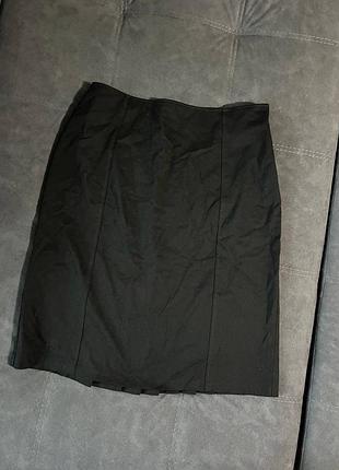 Черная юбка со складами