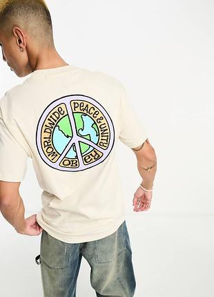 Футболка obey