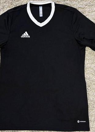 Футболка adidas