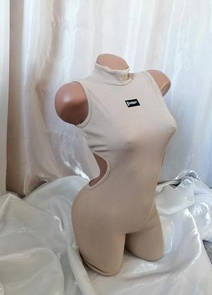 Комбінезон трикотаж у рубчик з відкритою спинкою