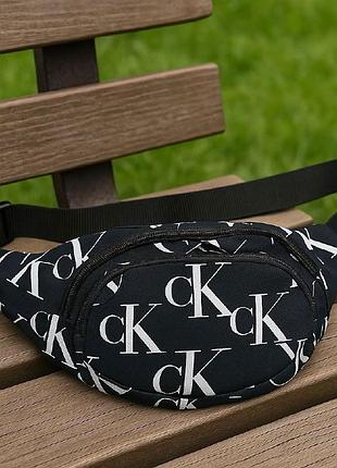 Принтованная бананка сумка calvin klein - городской минимализм