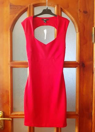 Эффектное красное мини платье размер-м2 фото