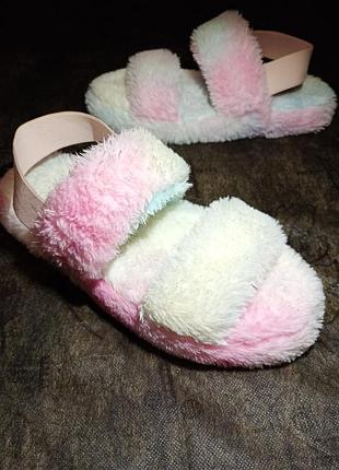 Жіночі стильні волохаті капці shoes, 189823-0129,розмір 38, довжина устілки 25 см,стан ідеальний