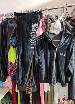 Черный велюровый спортивный костюм женский 18 размер