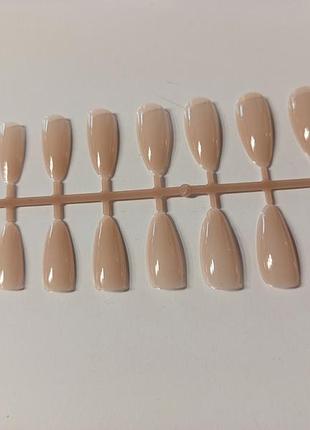 Гелевые типсы для нарастания ногтей