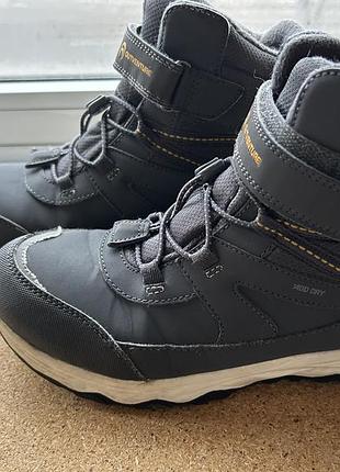 Ботинки для мальчика 38 р 3