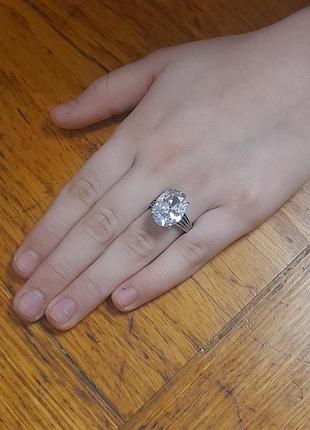 Вінтажний перстень мельхиор у посрібленні з натуральним гірським кришталем 12×16 мм 🤩. є сережки.