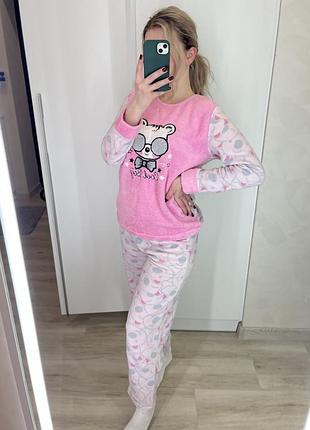 Тепла жіноча піжама рожевого кольору