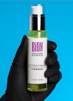 Очищення для проблемної та одночасно чутливої шкіри із саліциловою кислотою