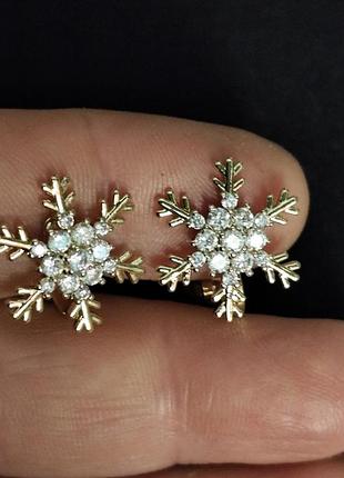 Клипсы серьги сережки (без прокола) металл камни снежинка зима