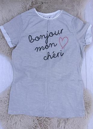 Жіноча футболка