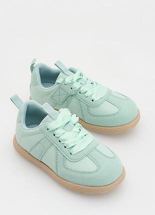 Кросівки дитячі reserved розмір 20/21