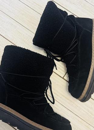 Супер стильні чоботи, уггі