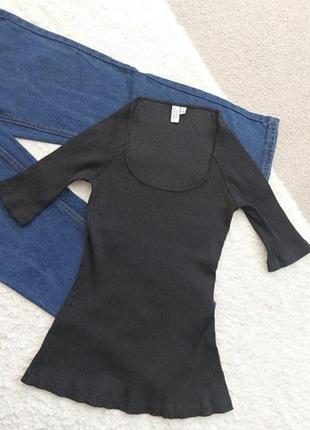 Женская футболка в рубчик