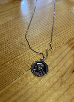 Срібний ланцюжок і підвіска діва марія