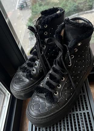 Жіночі брендові боти le silla