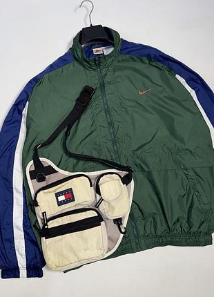 Вітровка nike