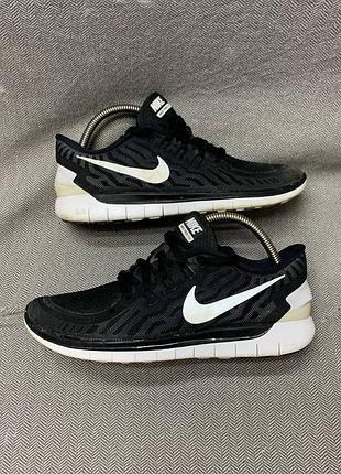 Продаю спортивні кросівки nike free 5.0