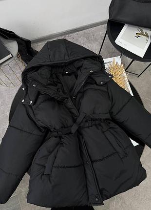 Куртка з поясом і капюшоном зимова